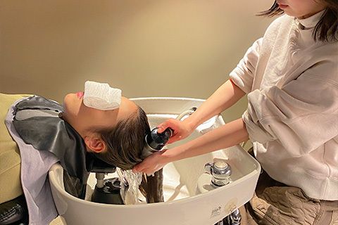 マイクロバブルによる頭皮毛髪の洗浄